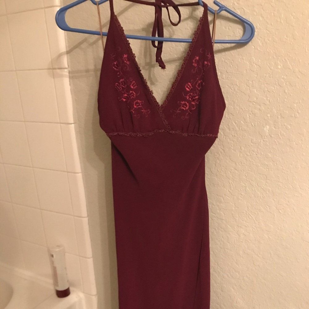 Gorgeous dark red dress with fringed bottom